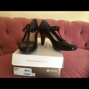 Black spectator maryjanes never worn